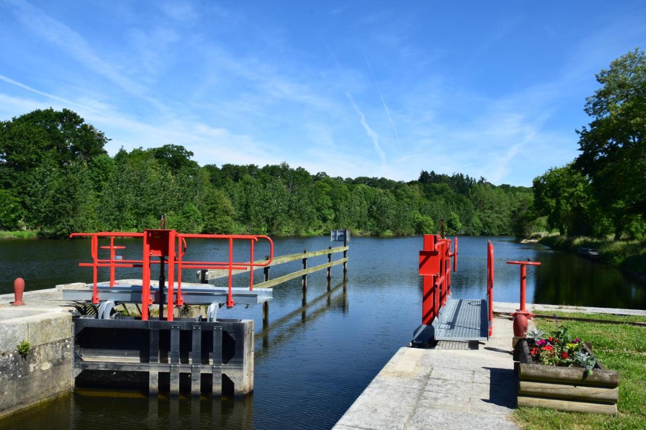 Maison Eclusiere Le Port, Les Refuges Du Halage Sace Exterior foto